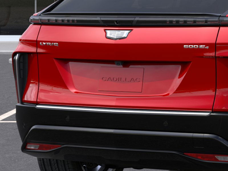 2025 Cadillac Lyriq Luxury photo 14