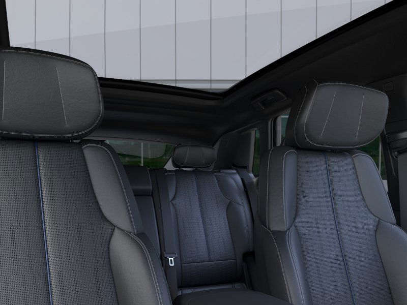 2025 Cadillac Lyriq Sport photo 23