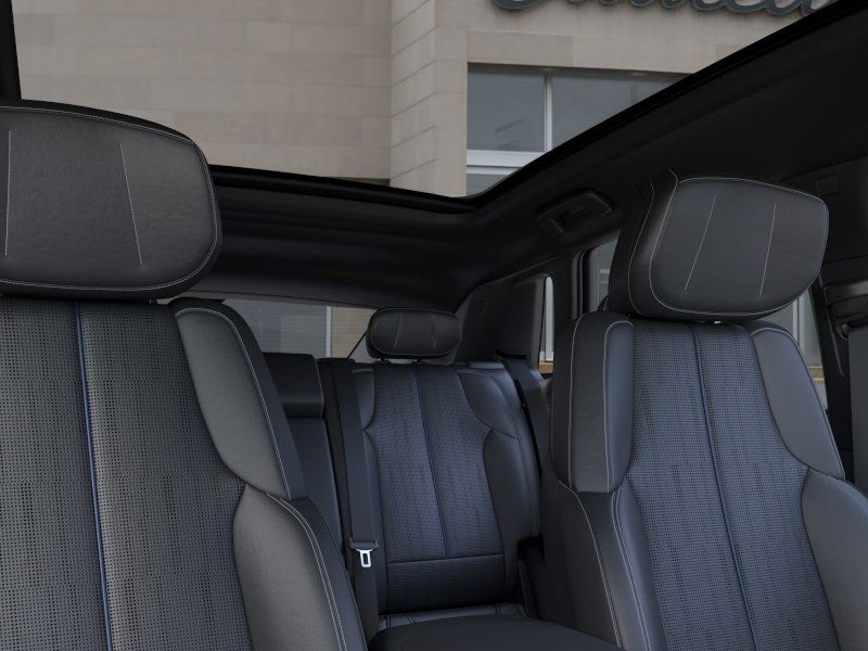 2025 Cadillac LYRIQ Sport 1 - Photo 48
