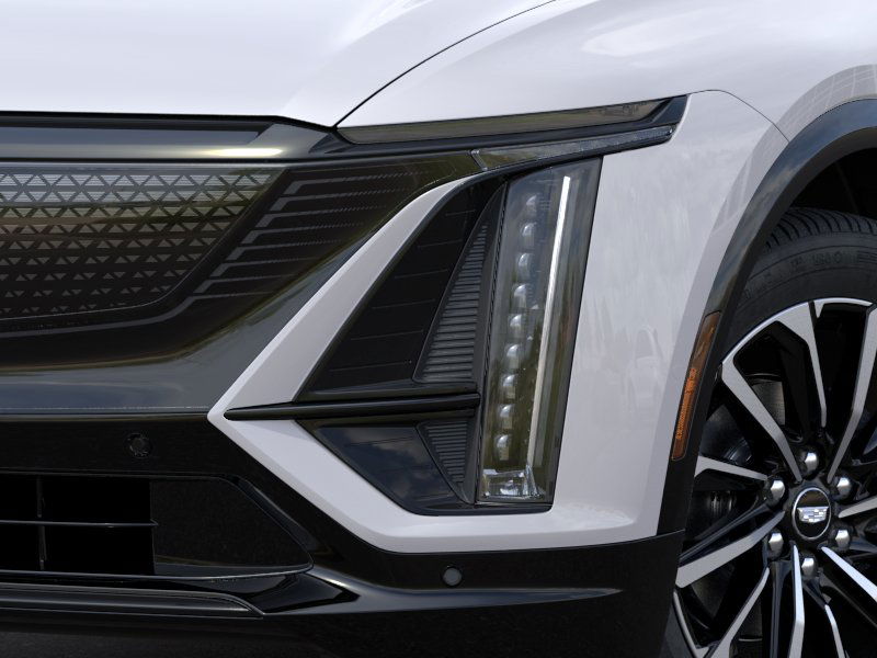2025 Cadillac Lyriq Sport photo 10
