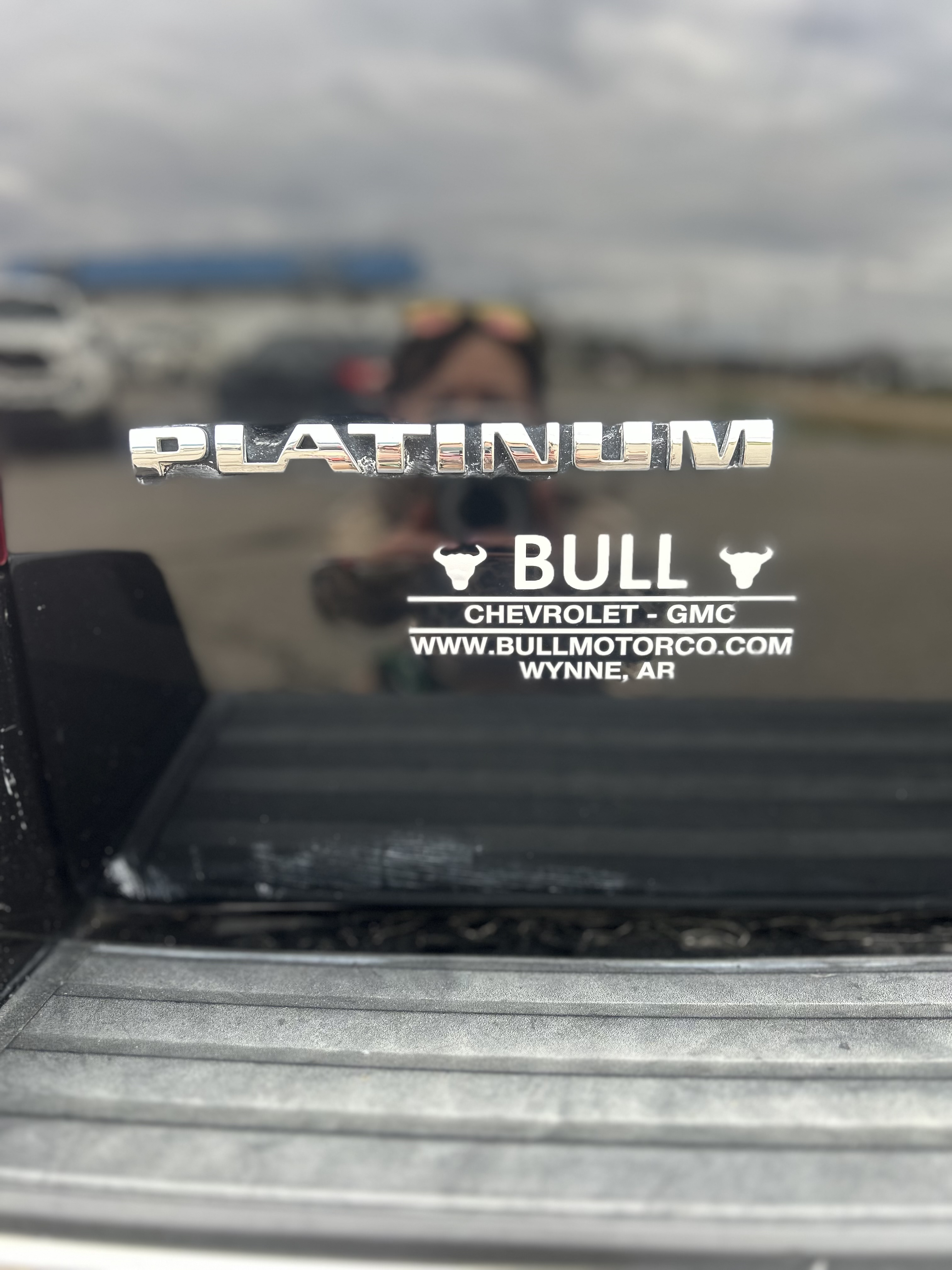 2014 Cadillac Escalade ESV Platinum photo 2