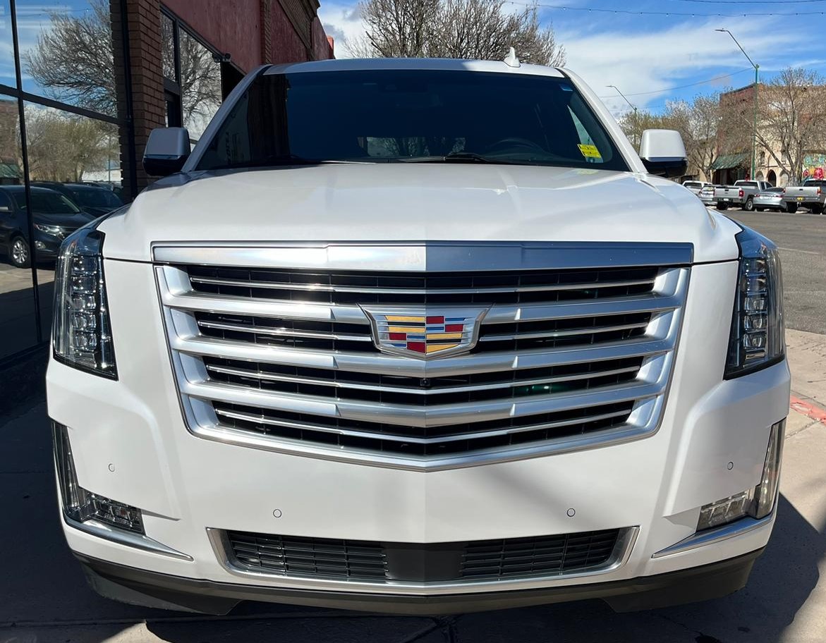 Used 2019 Cadillac Escalade ESV Platinum with VIN 1GYS4KKJ5KR154114 for sale in Douglas, AZ