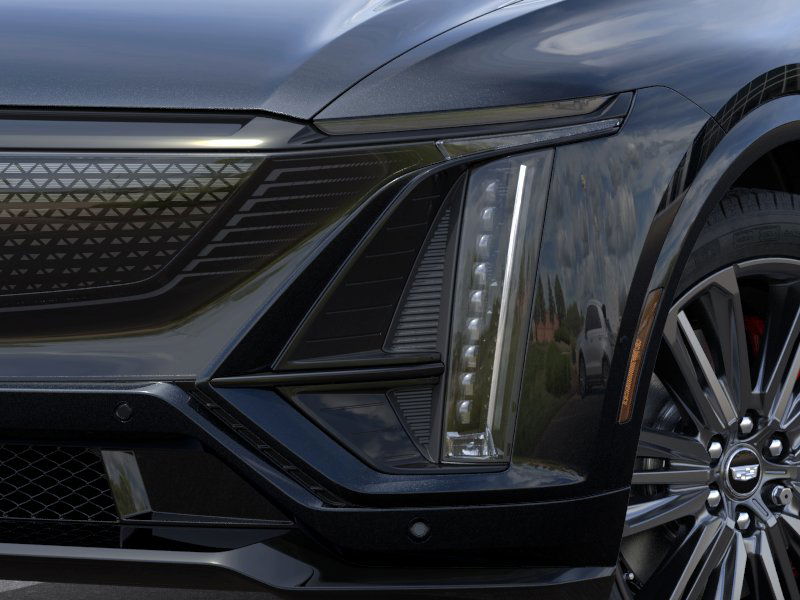 2026 Cadillac Lyriq photo 8