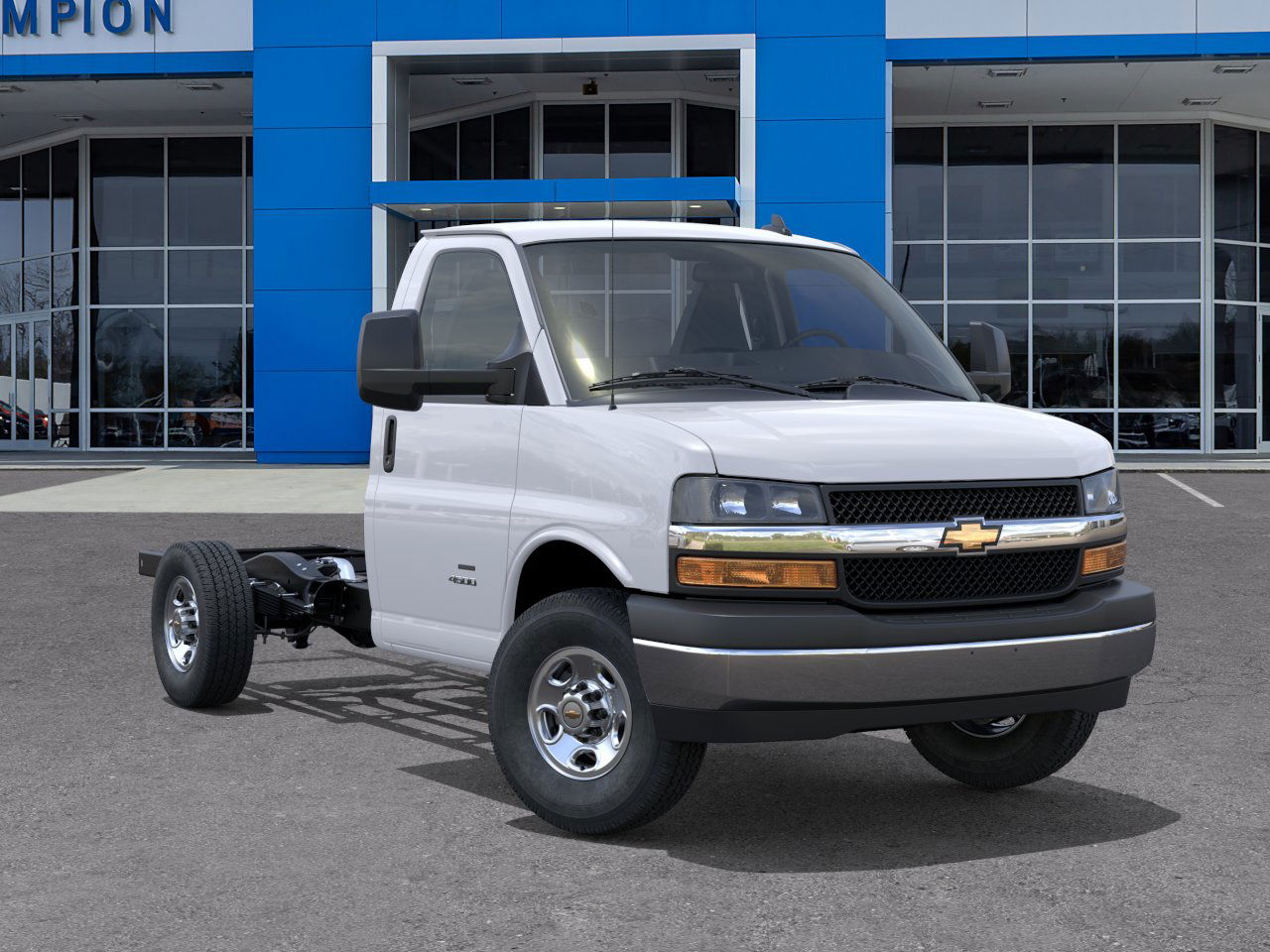 New 2026 Summit White Chevrolet 1WT image 31
