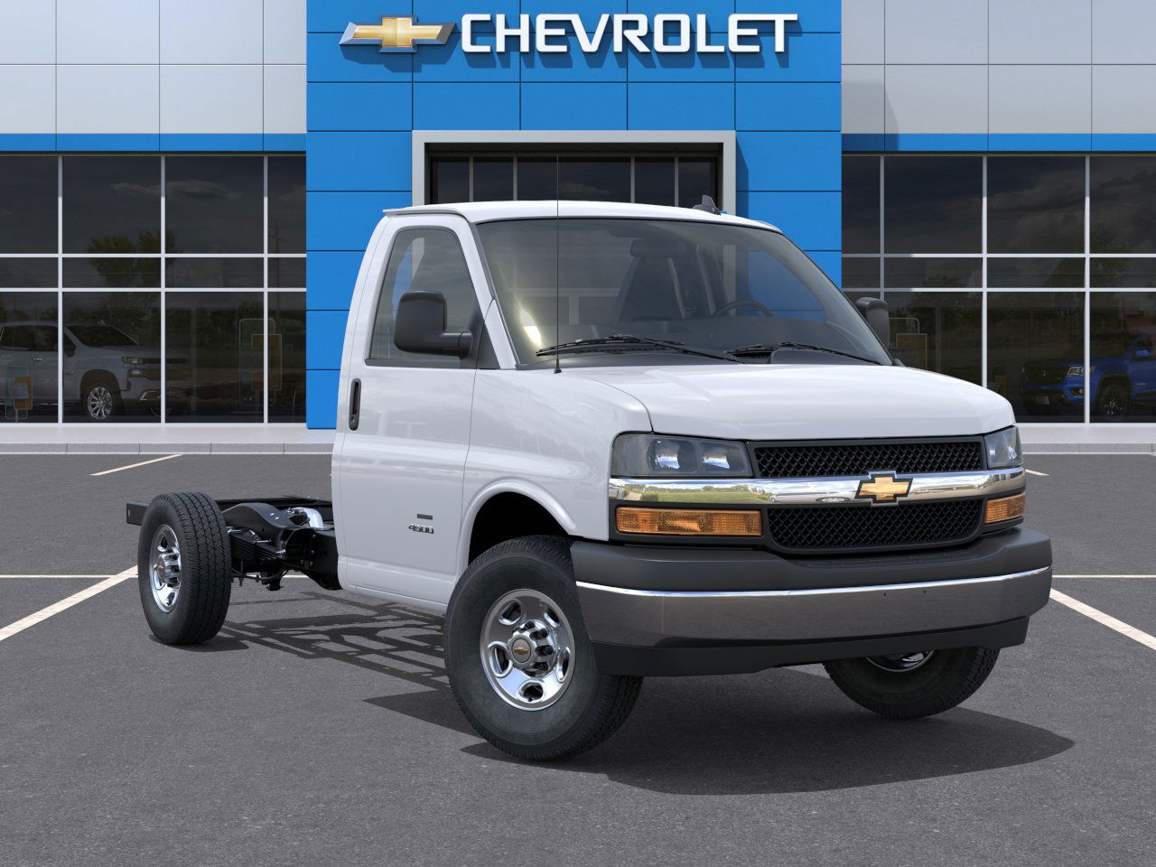 New 2025 Summit White Chevrolet 1WT image 35