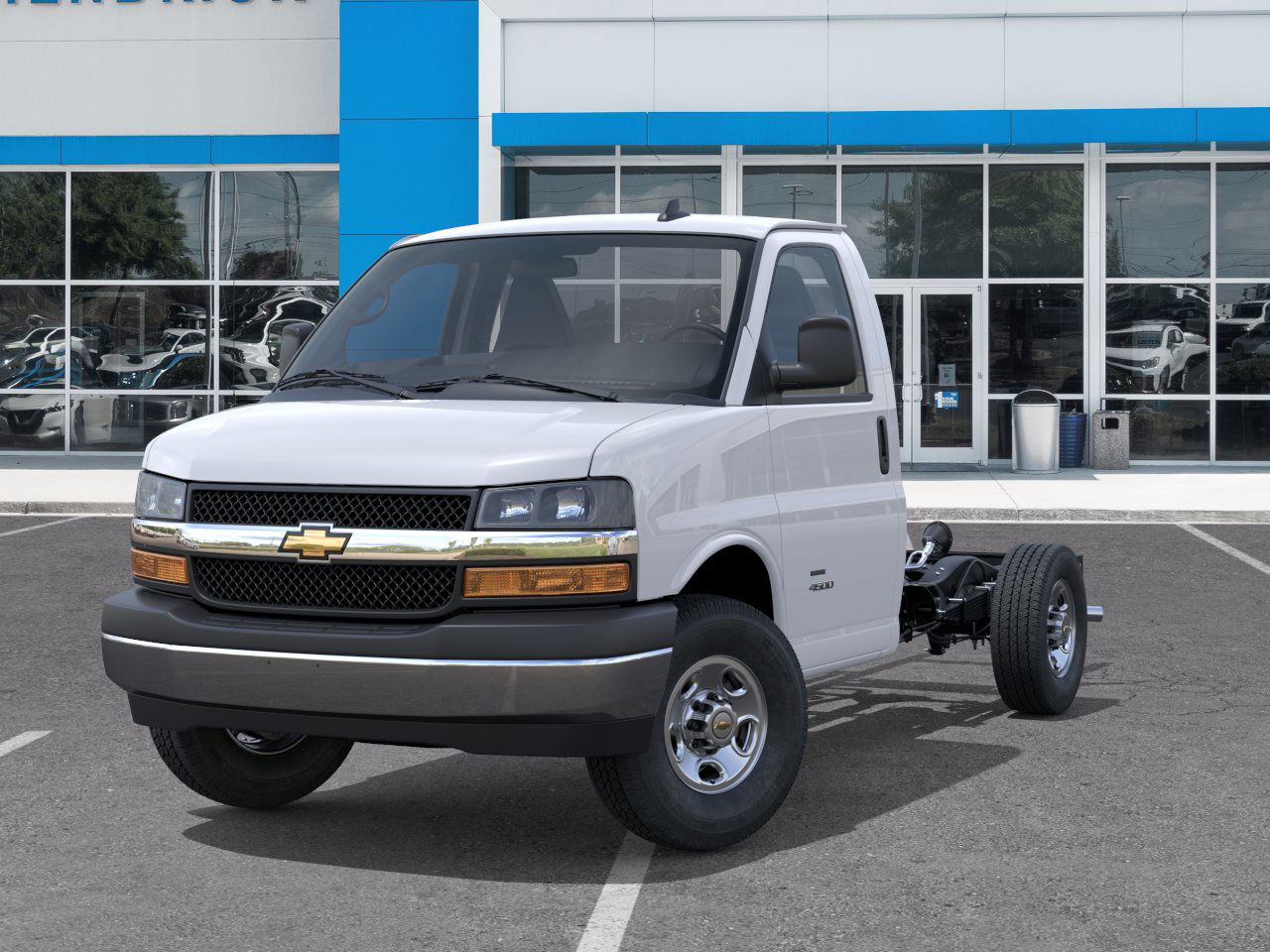 New 2025 Summit White Chevrolet 1WT image 27