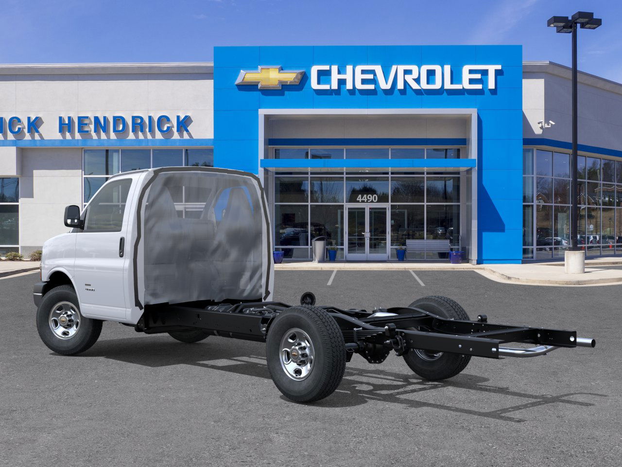 2025 Chevrolet Express Cutaway 3500 photo 3