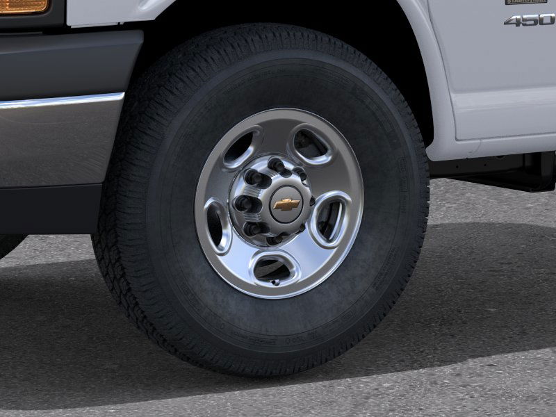 2025 Chevrolet Express Cutaway 3500 photo 5