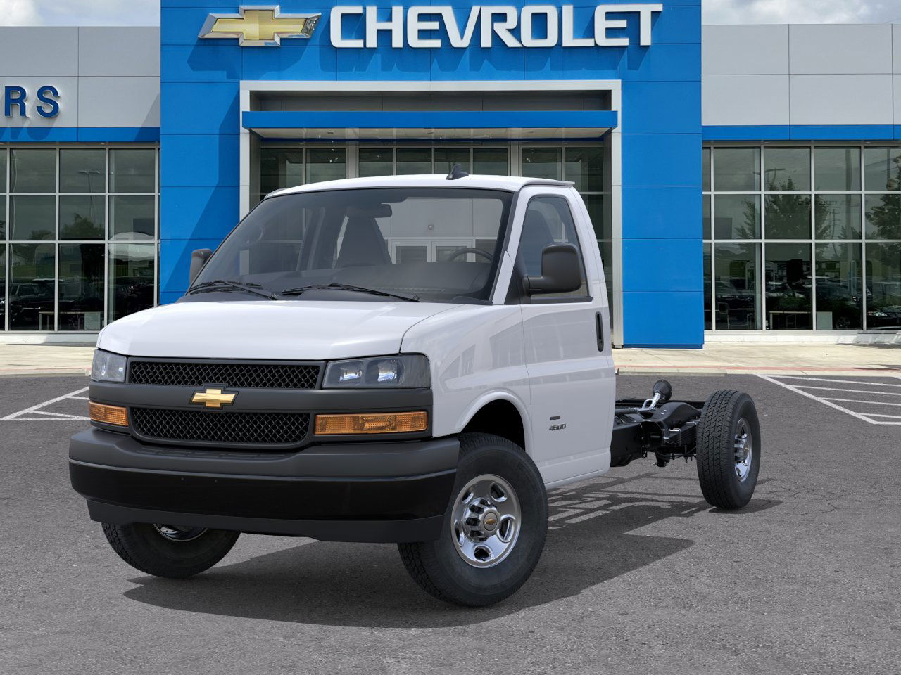 2025 Chevrolet Express Cutaway 3500 photo 28