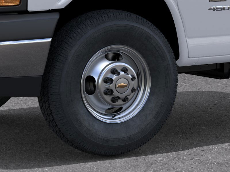 2025 Chevrolet Express Cutaway Base photo 8