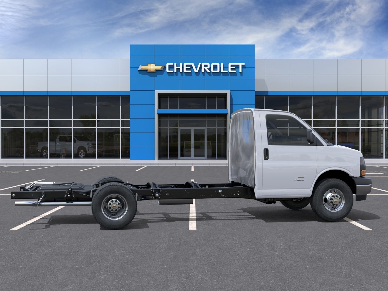 New 2025 Summit White Chevrolet 1WT image 29