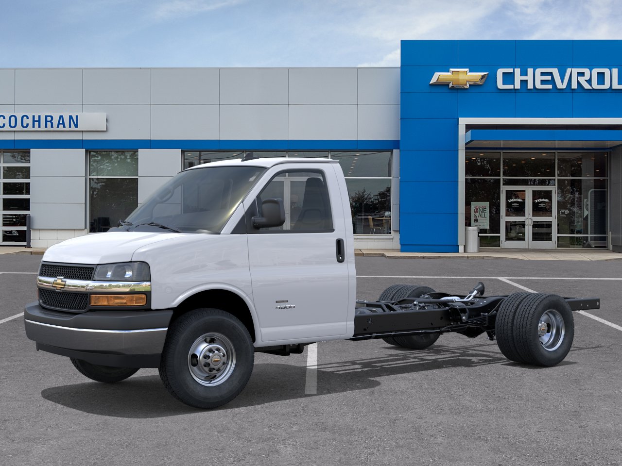 New 2026 Summit White Chevrolet 1WT image 26