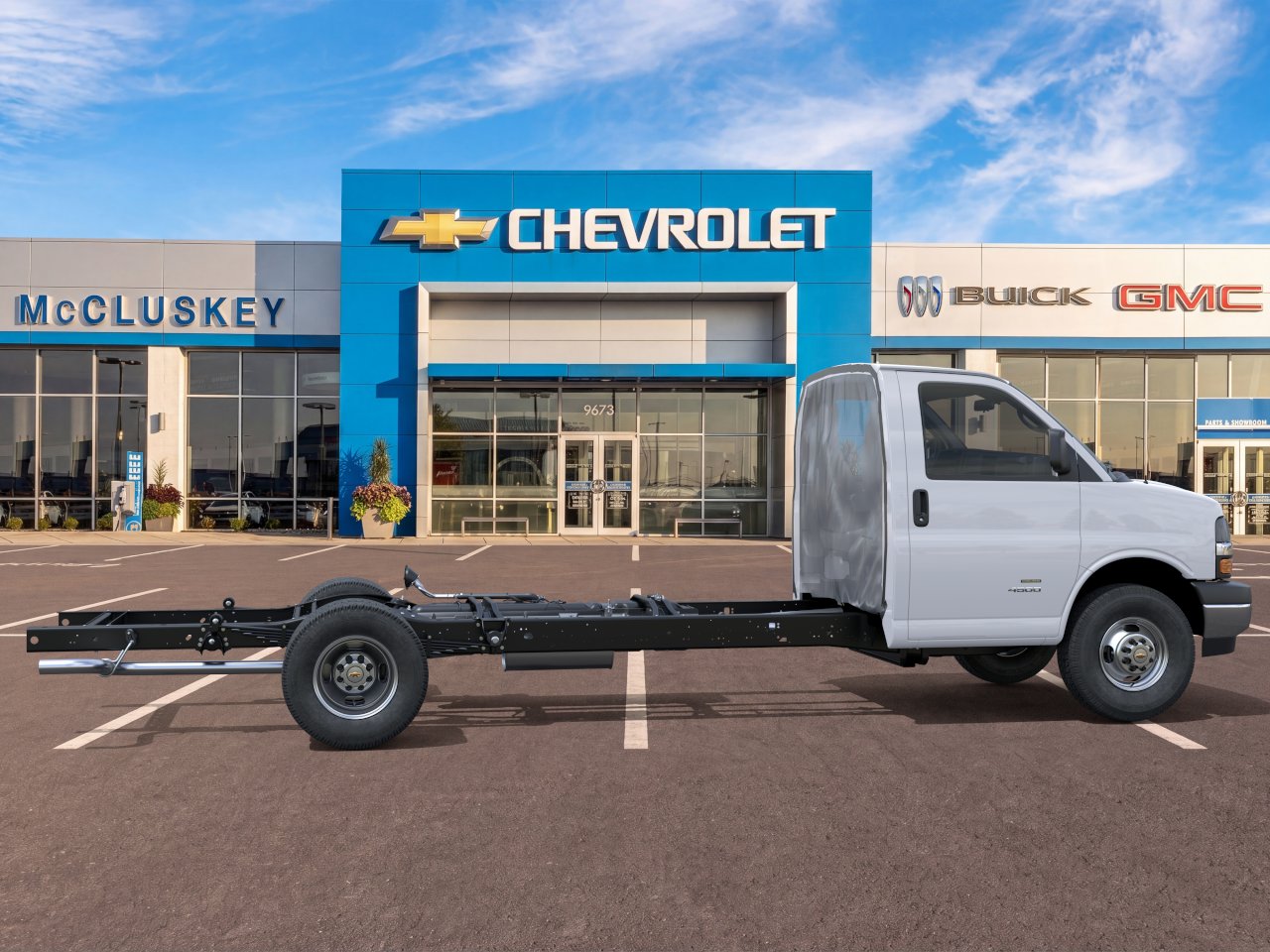New 2026 Summit White Chevrolet 1WT image 29