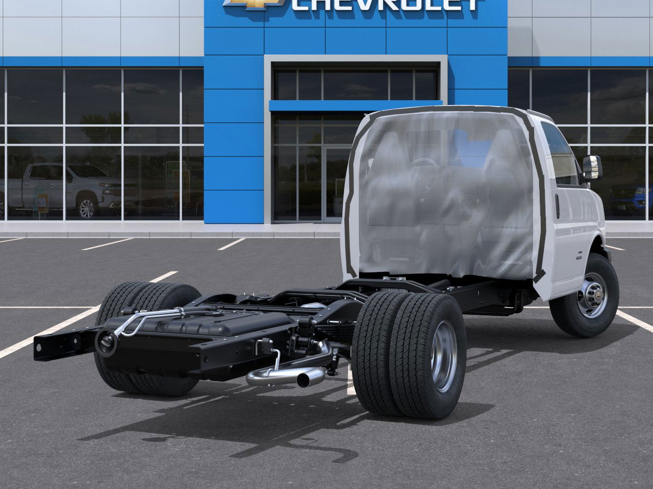 2025 Chevrolet Express Cutaway 3500 photo 3