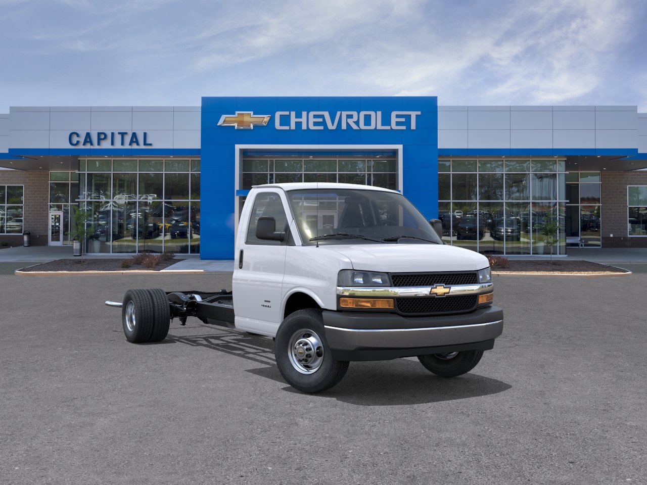 2026 Chevrolet Express 3500 177" WB's photo