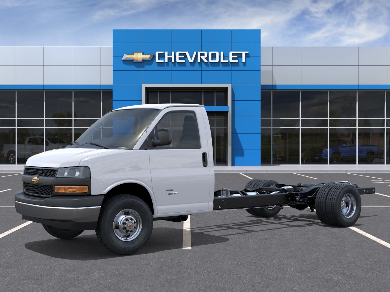 New 2026 Summit White Chevrolet 1WT image 26