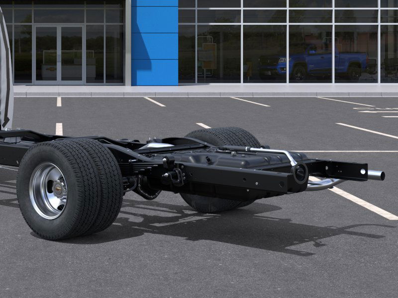 2025 Chevrolet Express Cutaway 3500 photo 10
