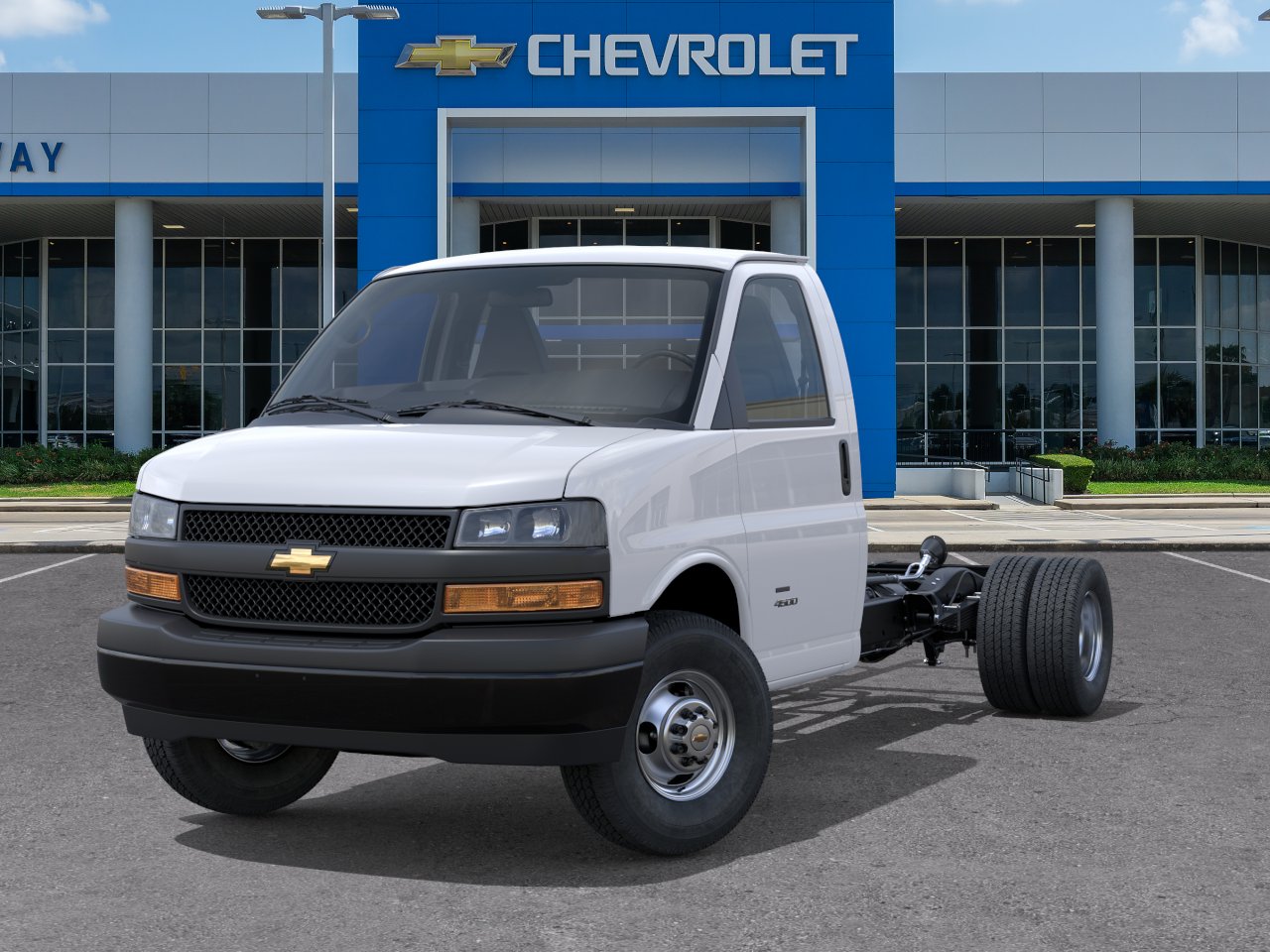 New 2026 Summit White Chevrolet 2WT image 6