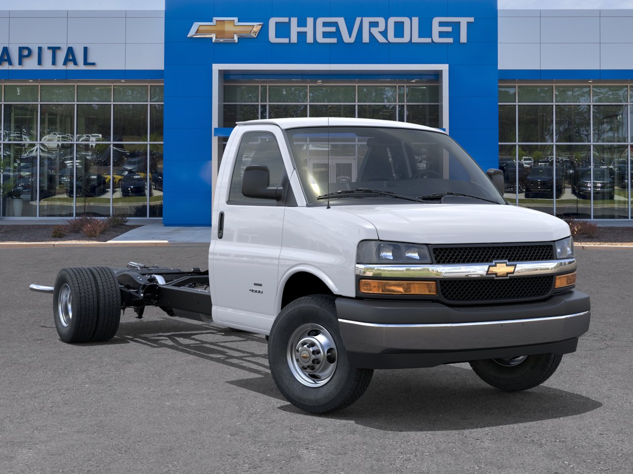 New 2026 Summit White Chevrolet 2WT image 7