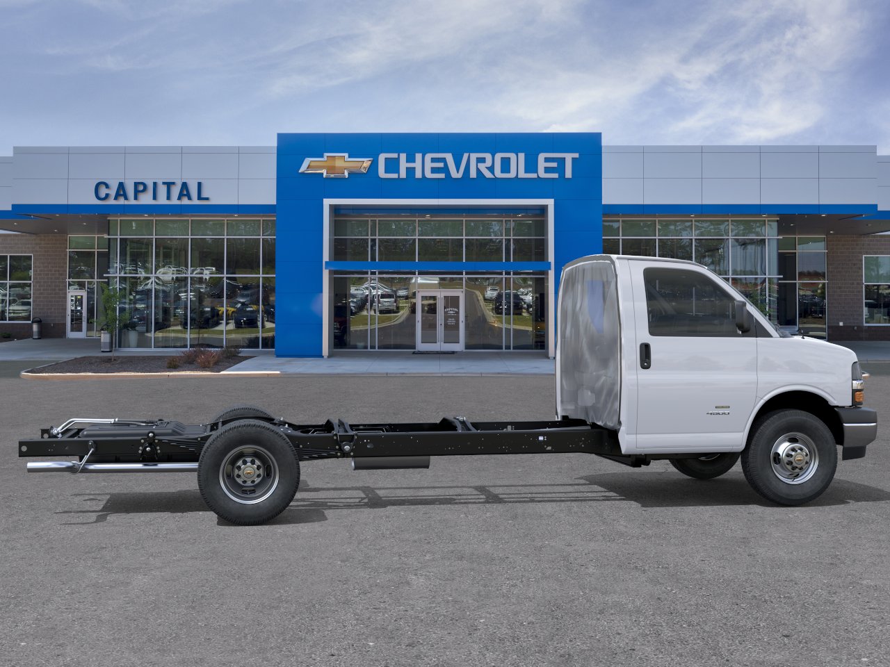 New 2026 Summit White Chevrolet 2WT image 5