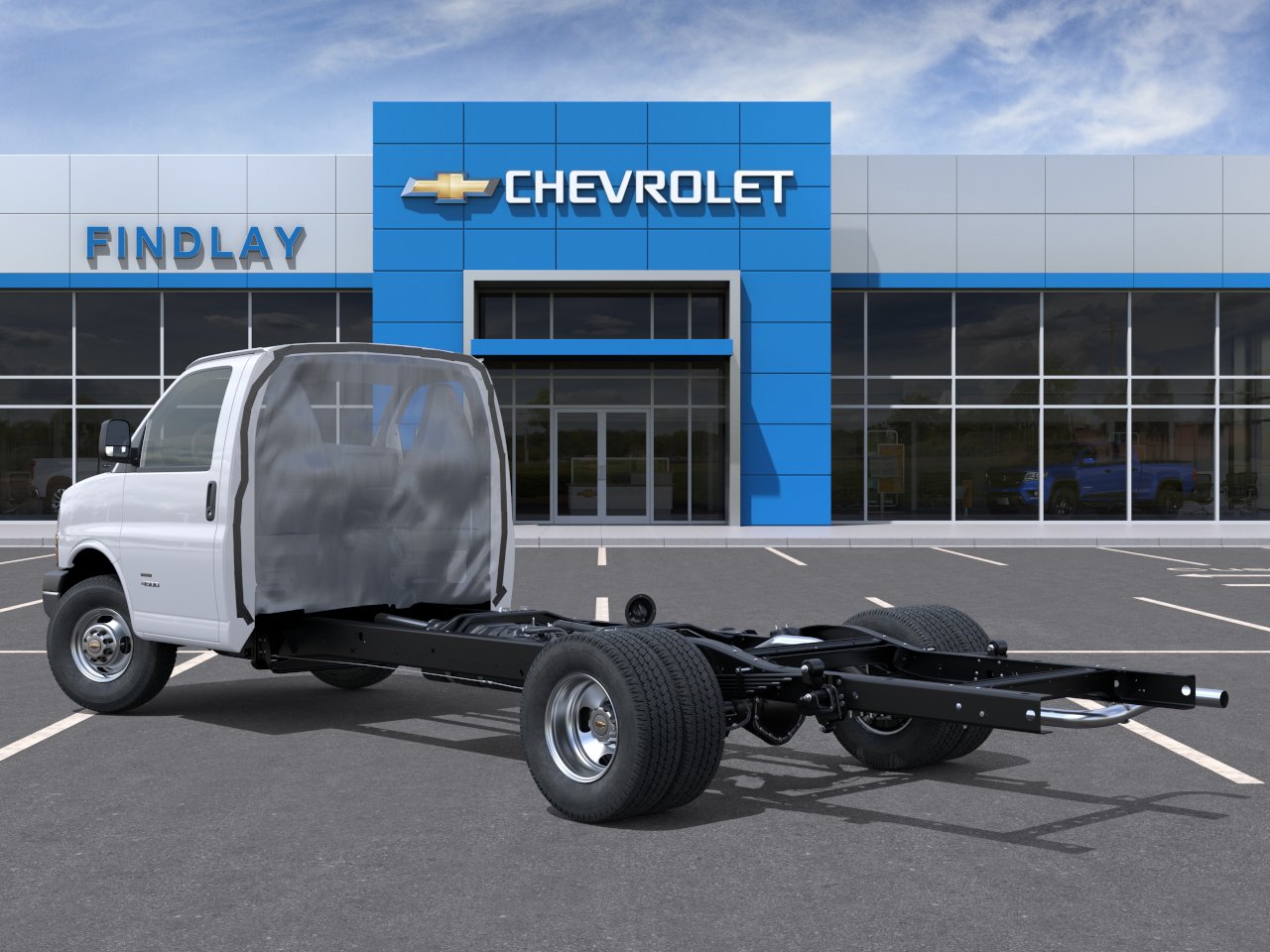 New 2026 Summit White Chevrolet 2WT image 3