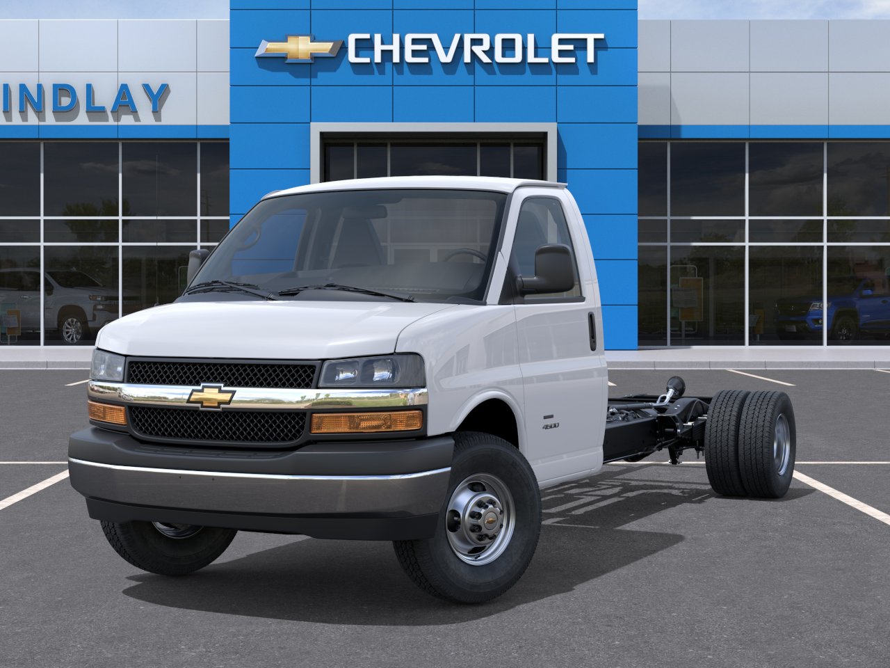 New 2026 Summit White Chevrolet 2WT image 6