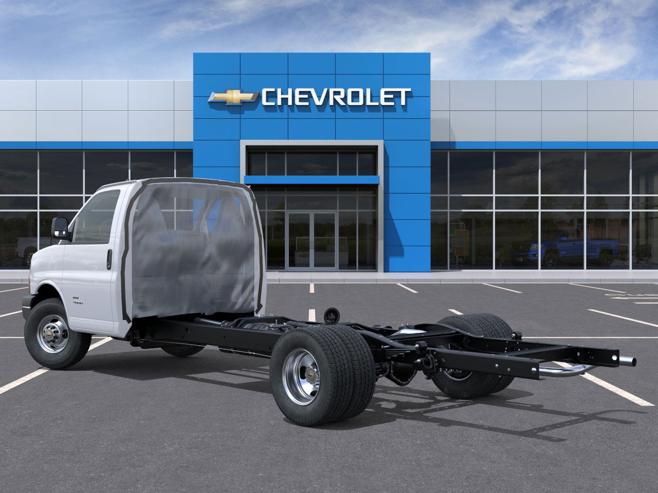 New 2025 Summit White Chevrolet 2WT image 3