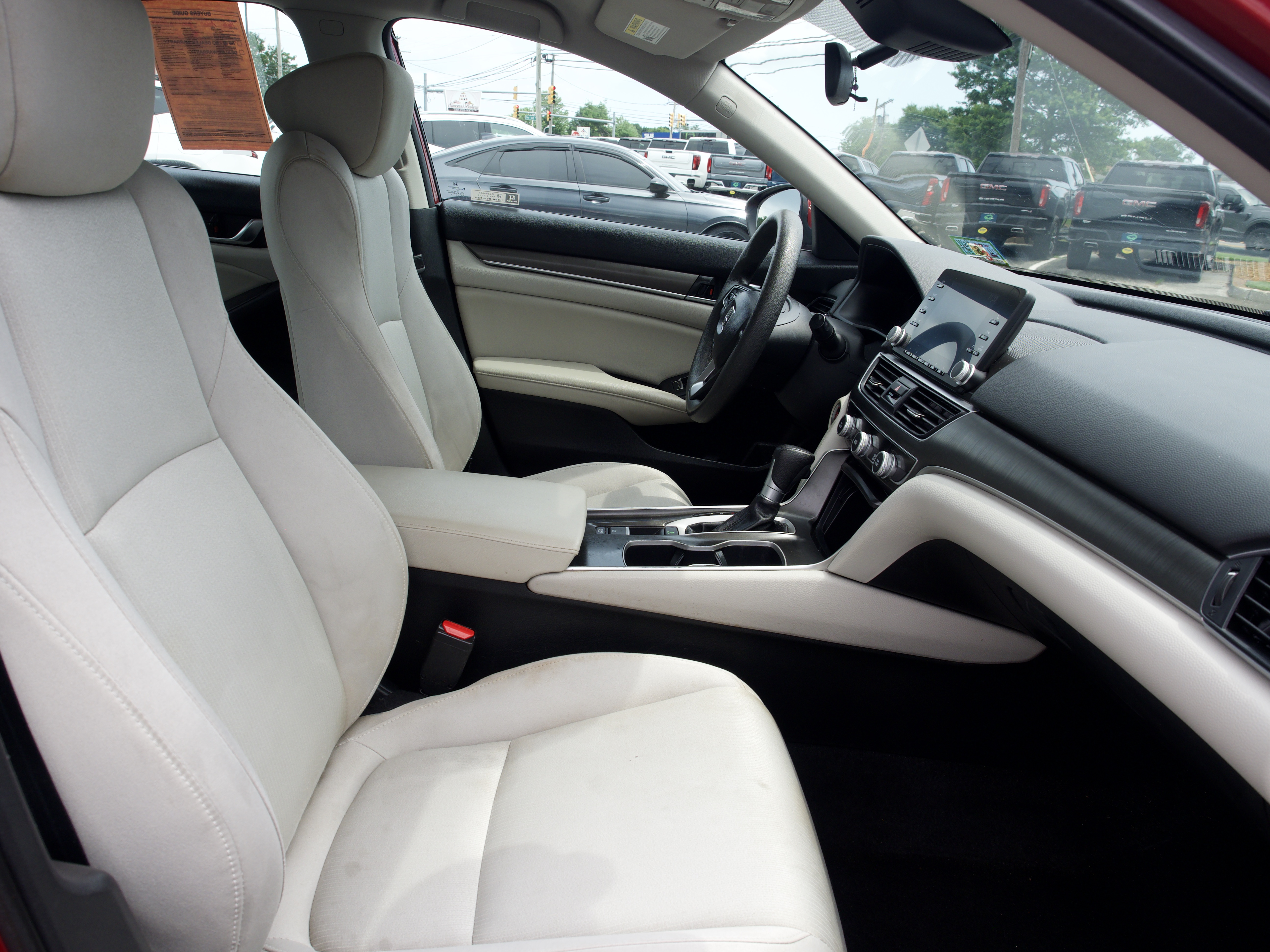 2020 Honda Accord LX - Photo 31