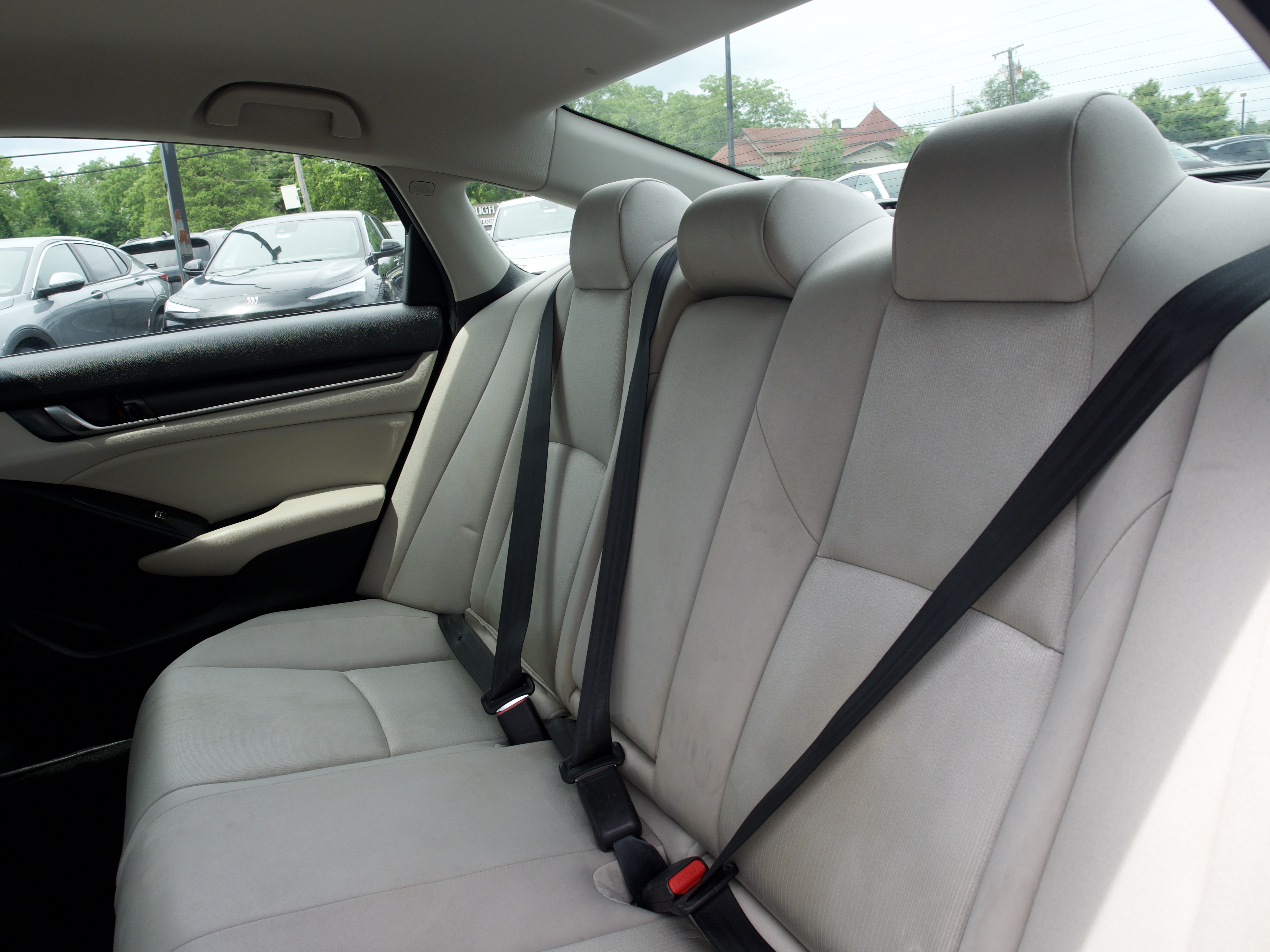 2020 Honda Accord LX - Photo 20