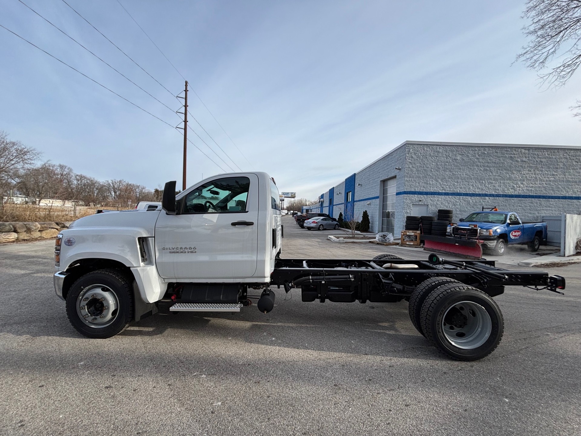 2024 Chevrolet Silverado 5500HD Work Truck photo 5