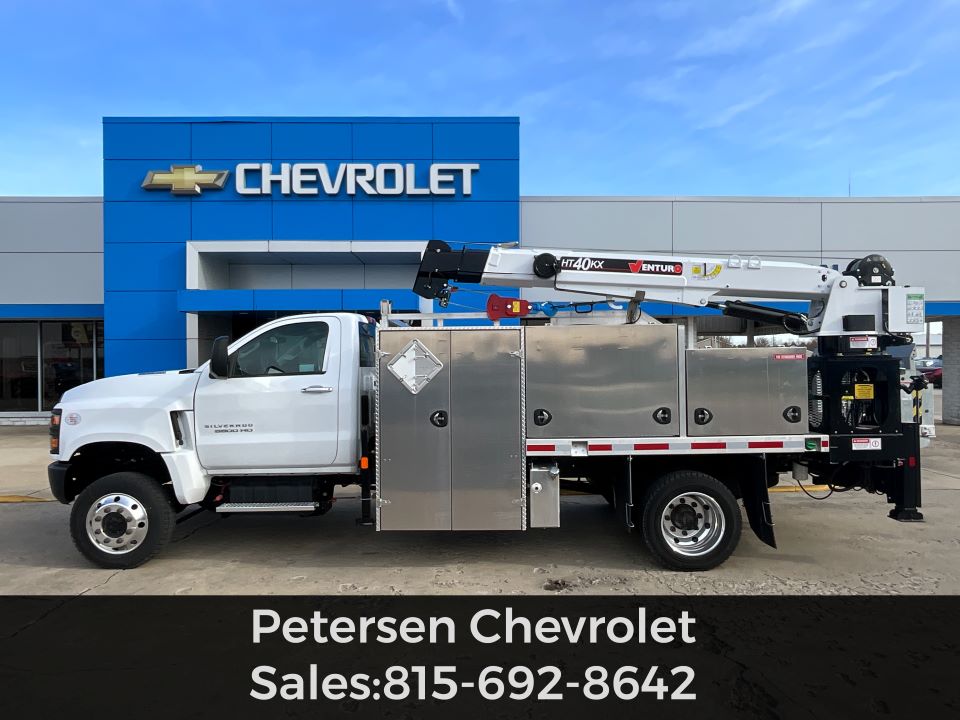 2023 Chevrolet Silverado 5500 HD