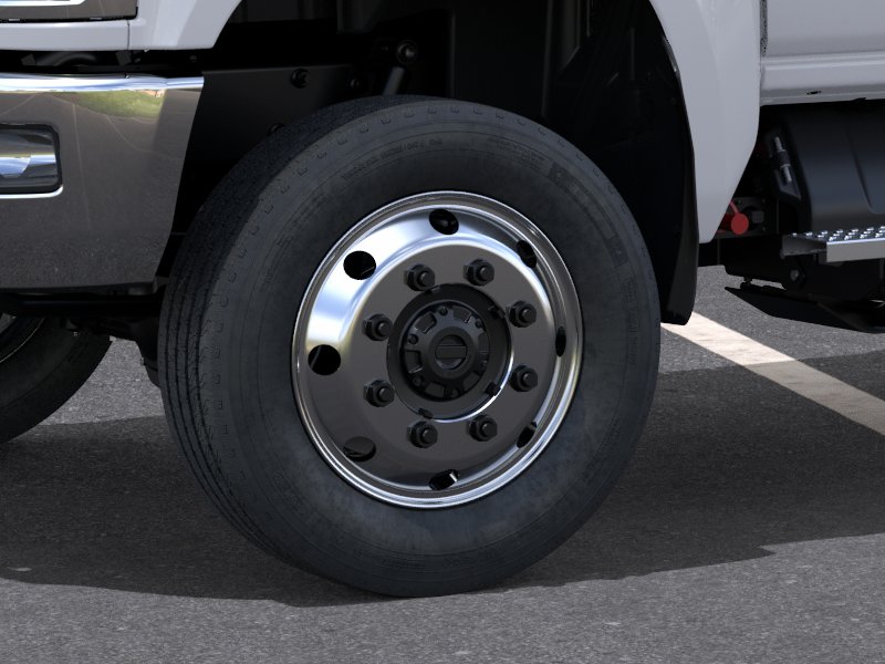 New 2026 Summit White Chevrolet Work Truck image 9