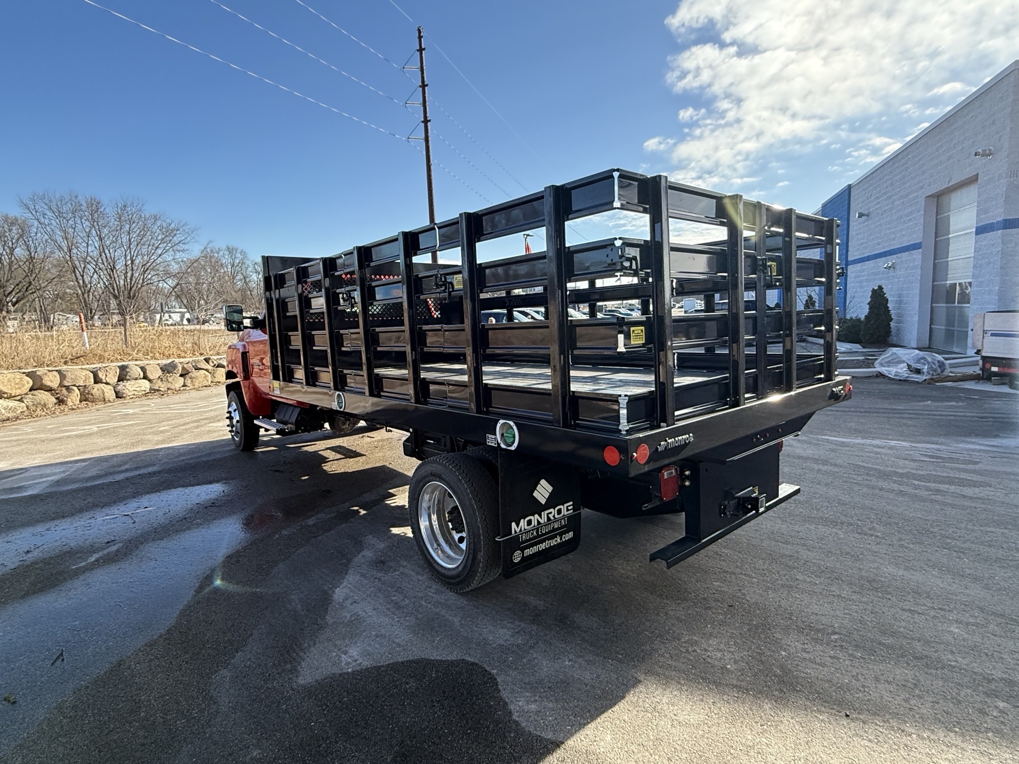 2024 Chevrolet Silverado 5500HD LT photo 4