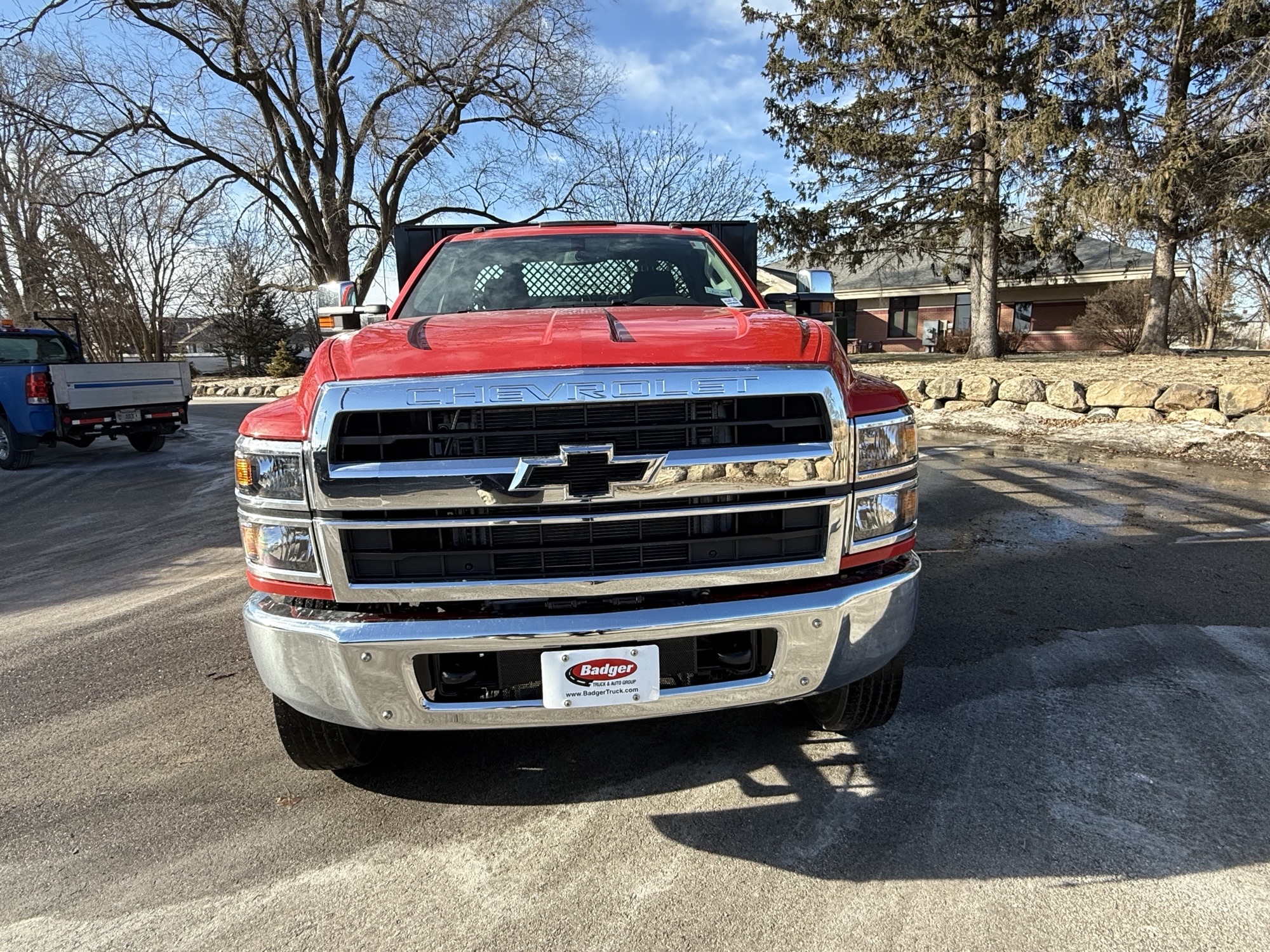 2024 Chevrolet Silverado 5500HD LT photo 6