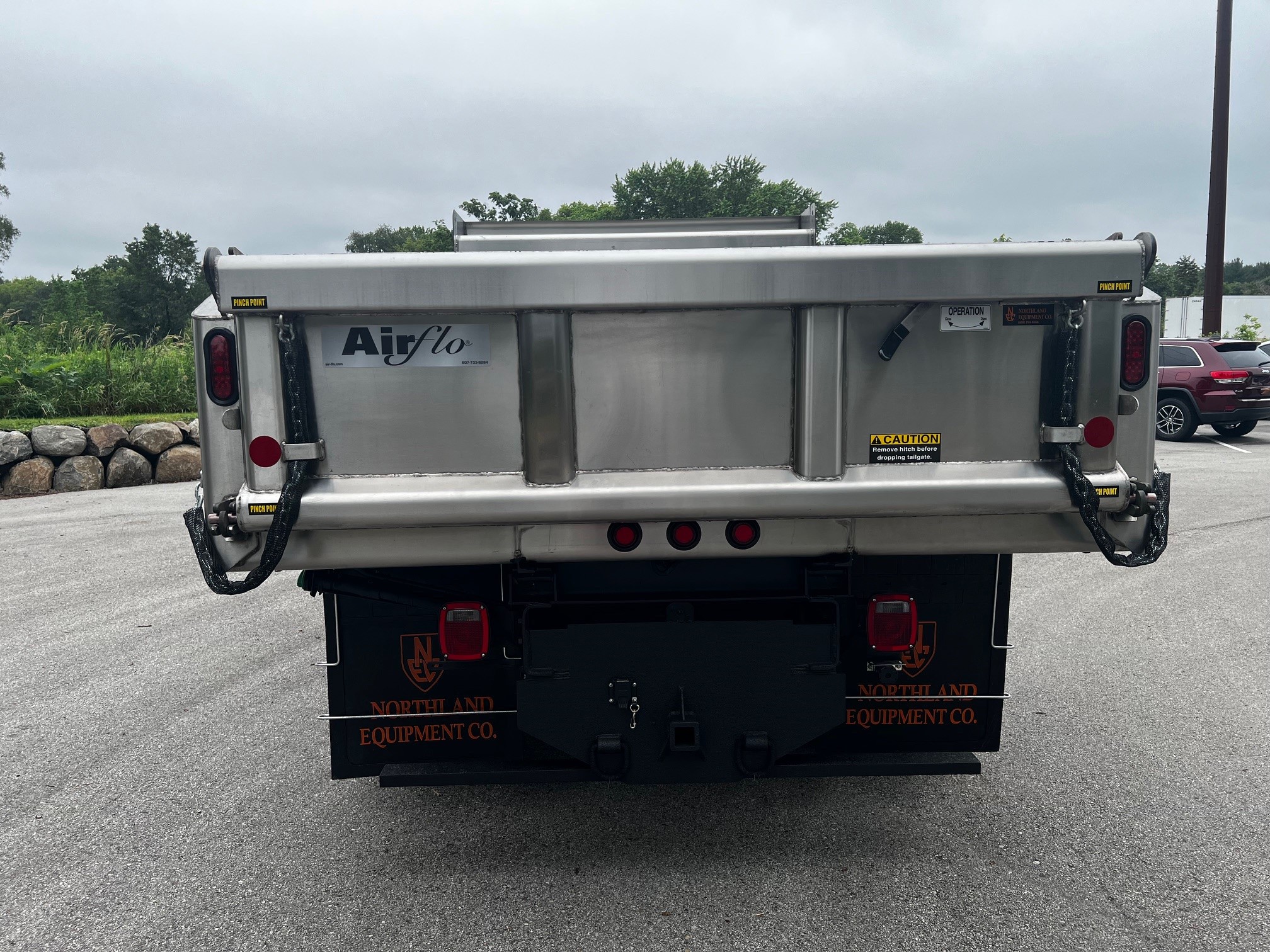 2023 Chevrolet Silverado 5500HD Work Truck photo 3