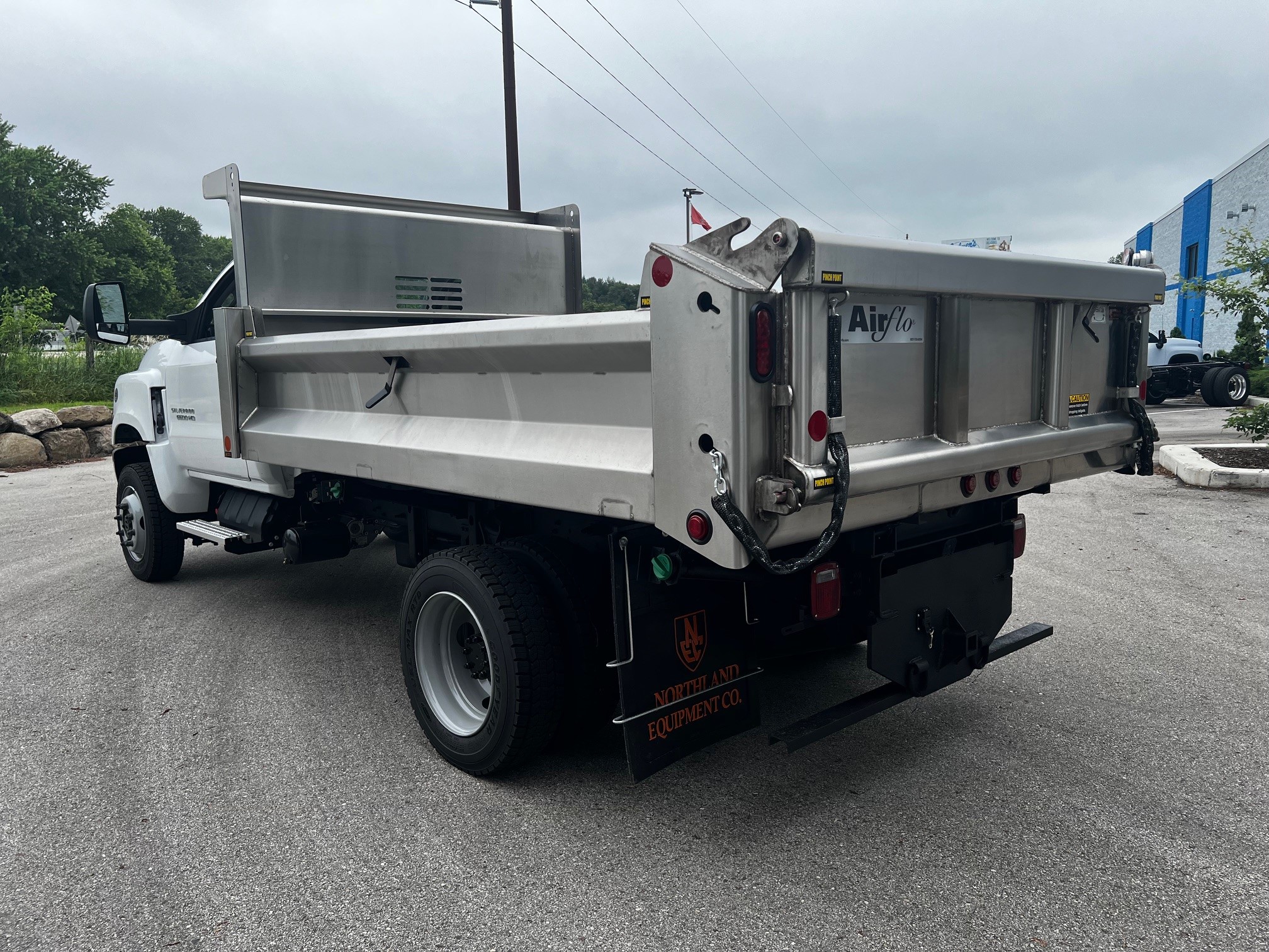 2023 Chevrolet Silverado 5500HD Work Truck photo 4