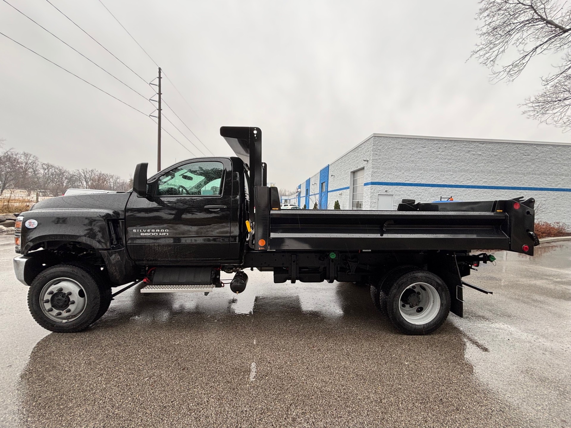 2024 Chevrolet Silverado 5500HD Work Truck photo 5