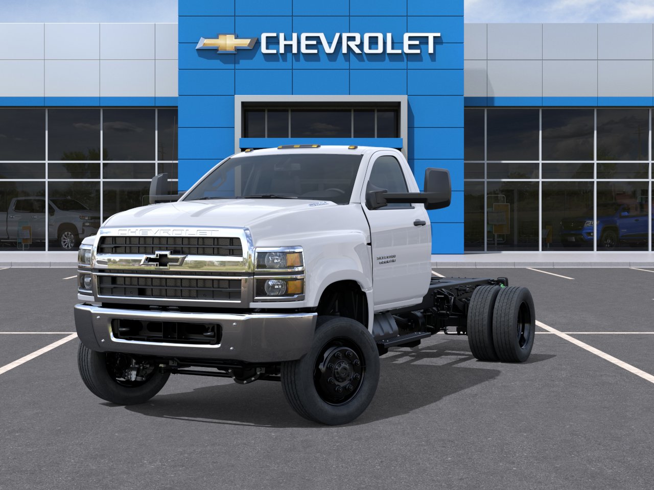 New 2025 Summit White Chevrolet Work Truck image 40