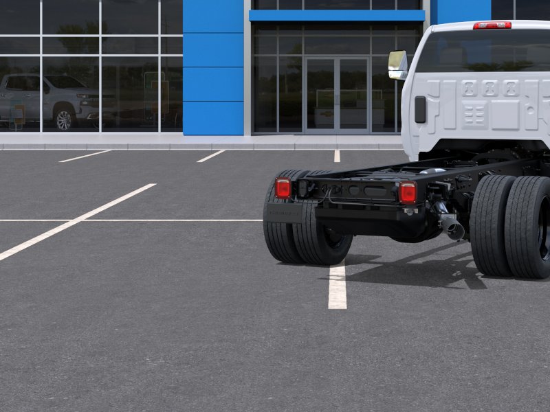 New 2025 Summit White Chevrolet Work Truck image 45