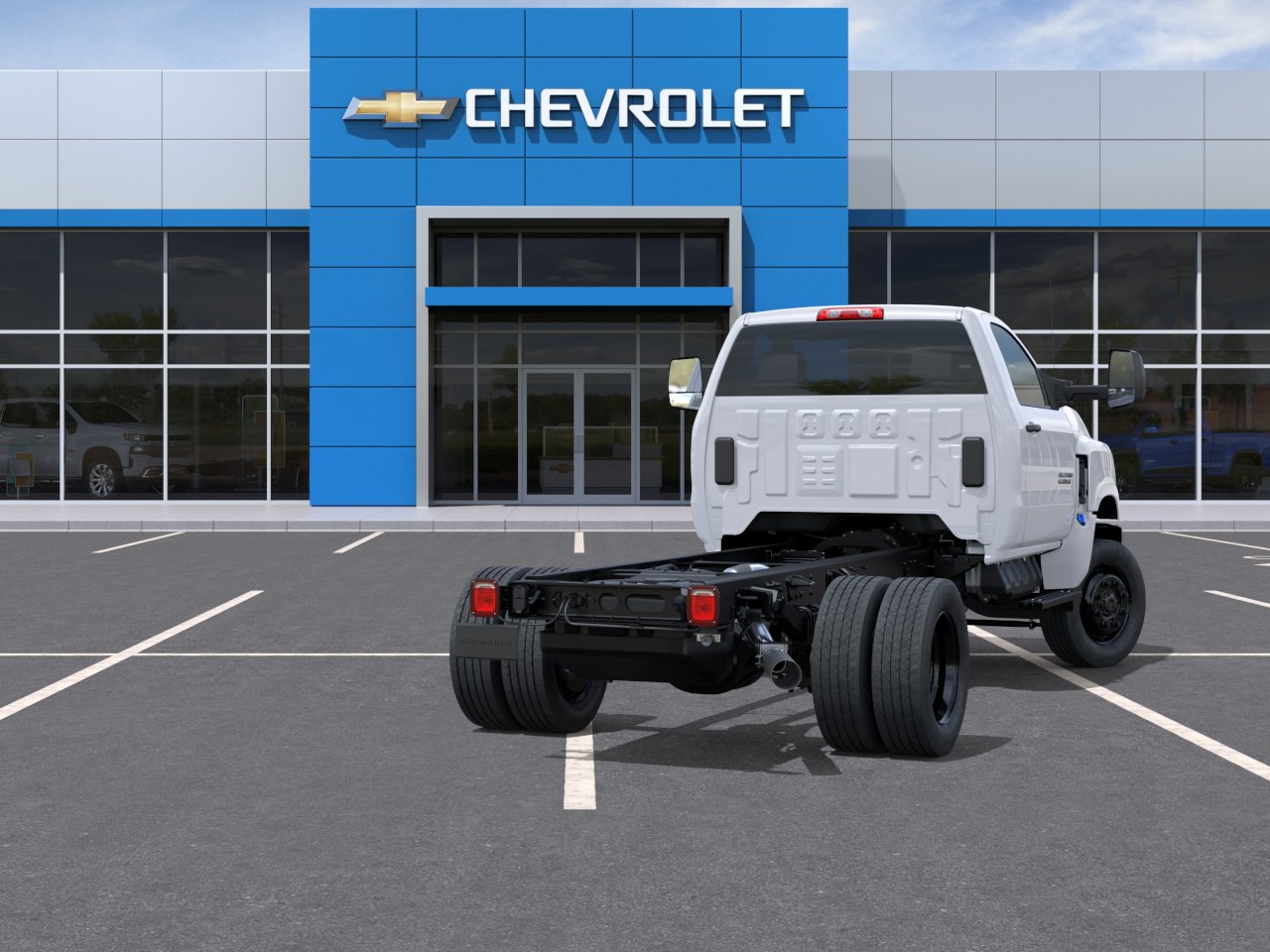 New 2025 Summit White Chevrolet Work Truck image 38