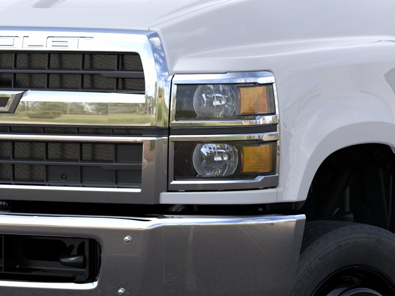 New 2025 Summit White Chevrolet Work Truck image 44
