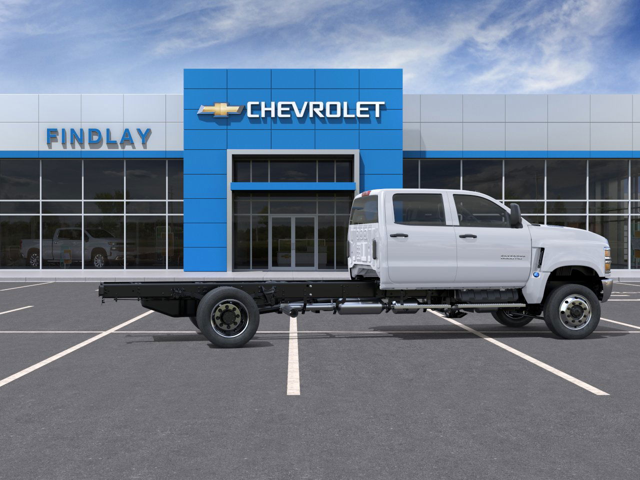 2025 Chevrolet Silverado 6500HD Work Truck photo 4