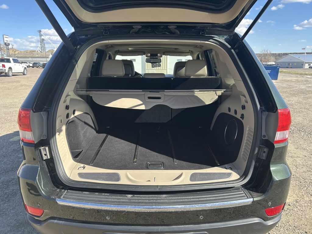 Used 2011 Jeep Grand Cherokee Limited with VIN 1J4RR5GT6BC649372 for sale in Fort Benton, MT