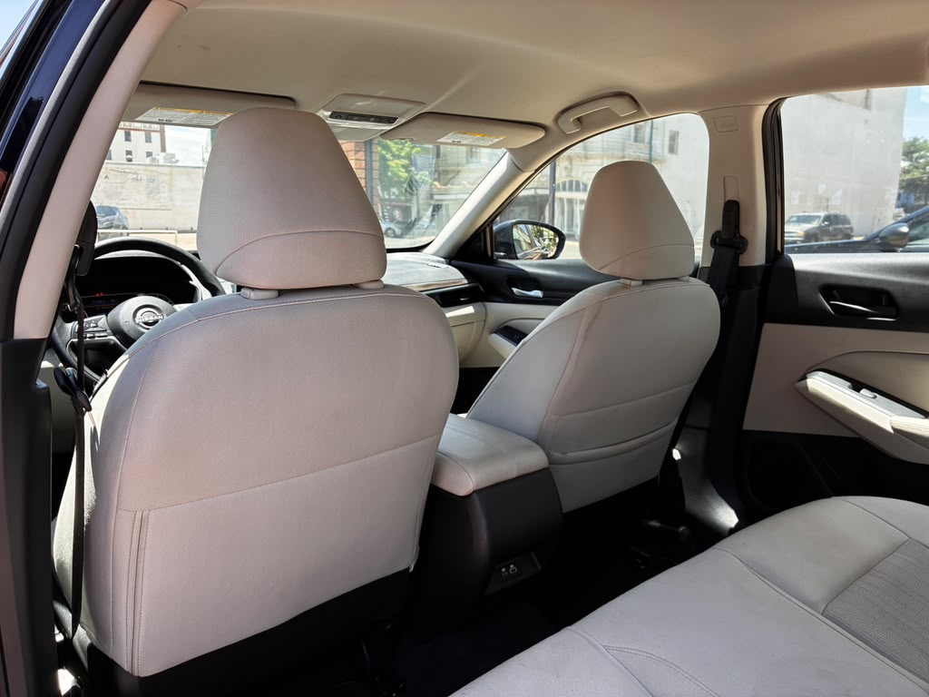 2025 Nissan Altima SV - Photo 19