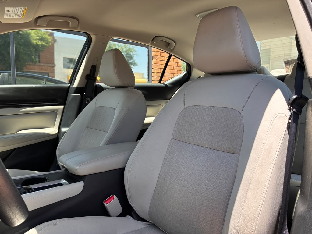 2025 Nissan Altima SV - Photo 15