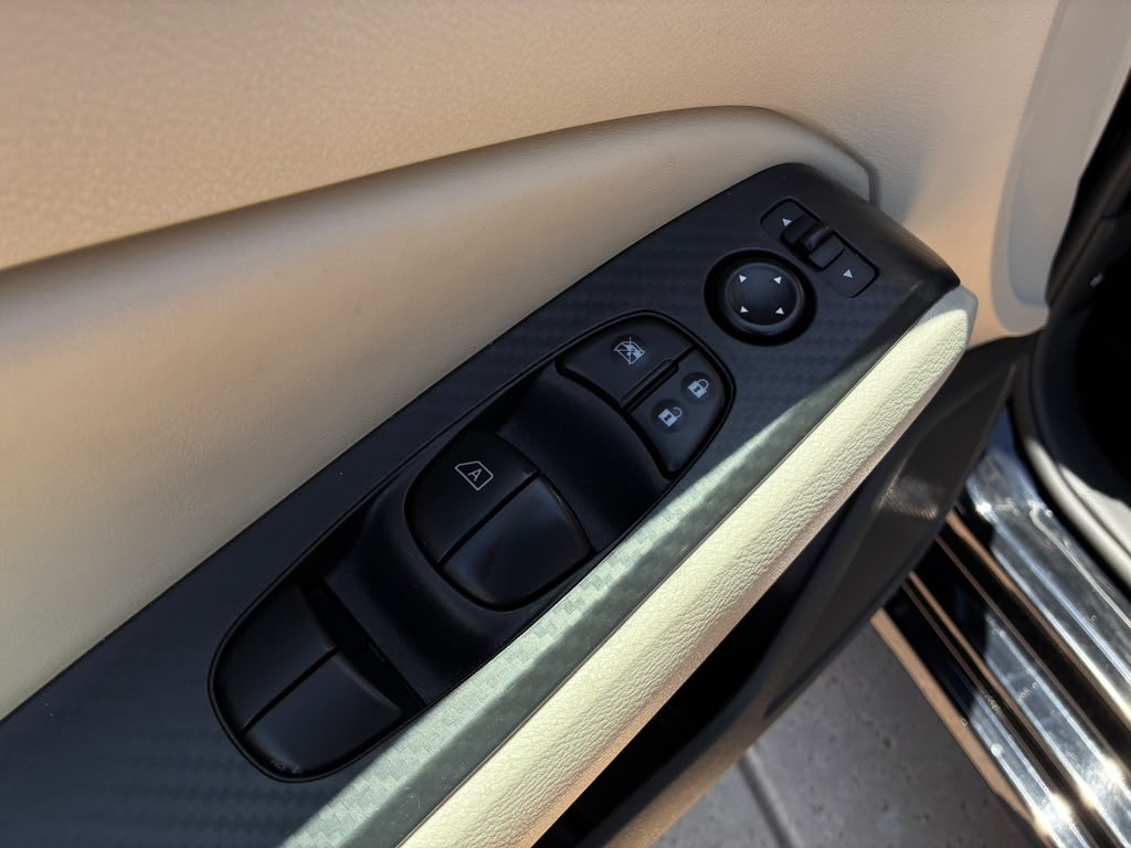 2025 Nissan Altima SV - Photo 7