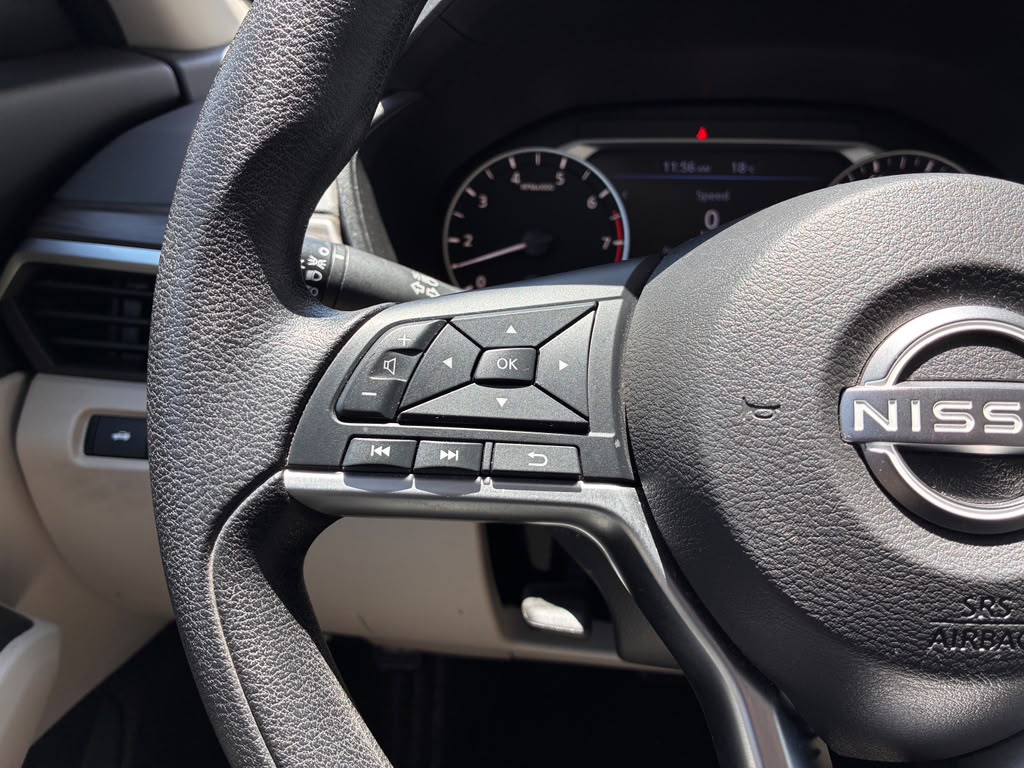 2025 Nissan Altima SV - Photo 12