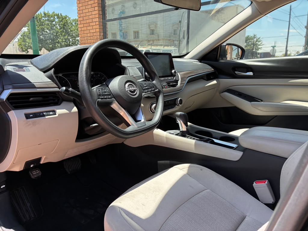 2025 Nissan Altima SV - Photo 8