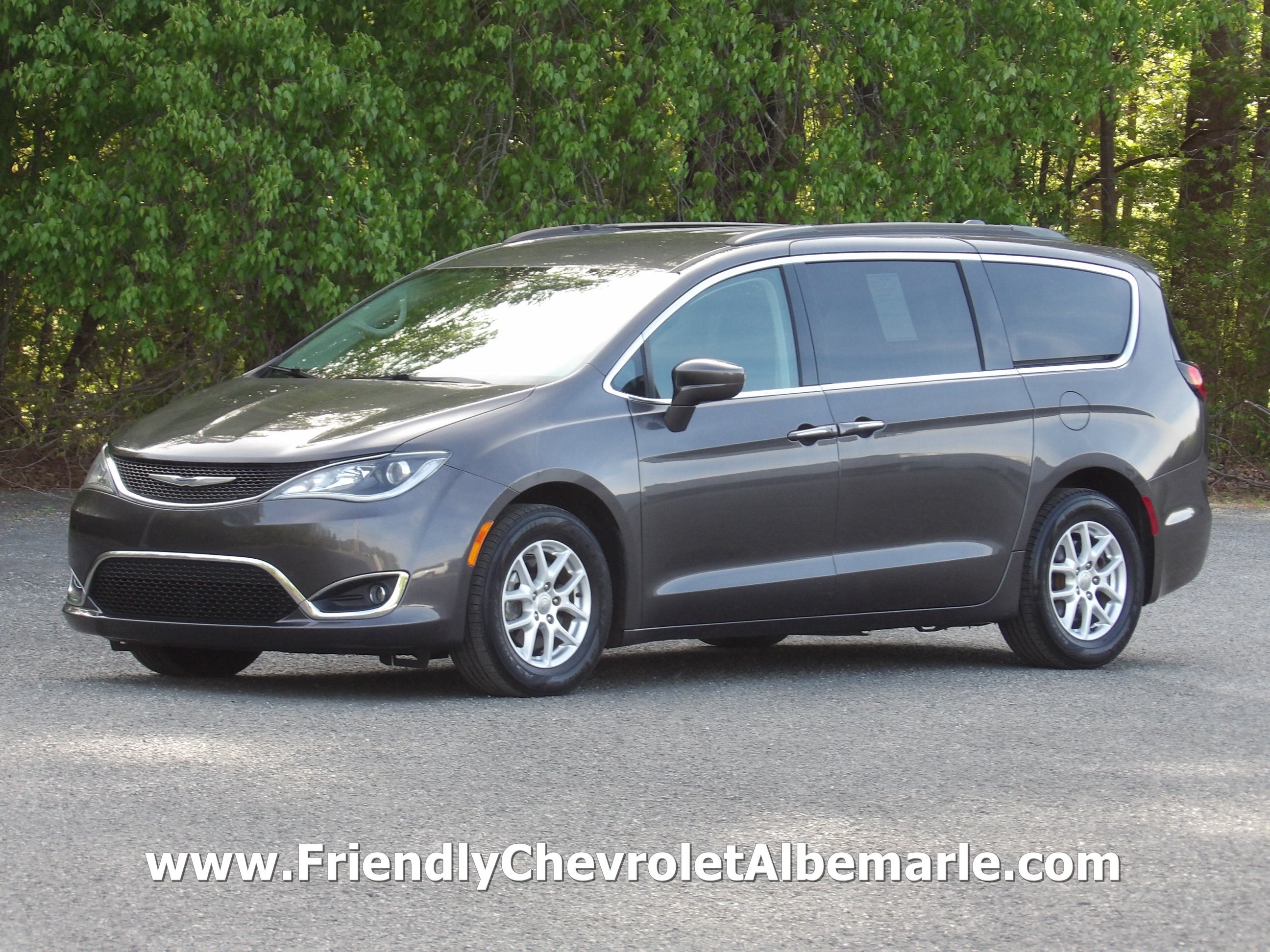 2020 Chrysler Pacifica Touring