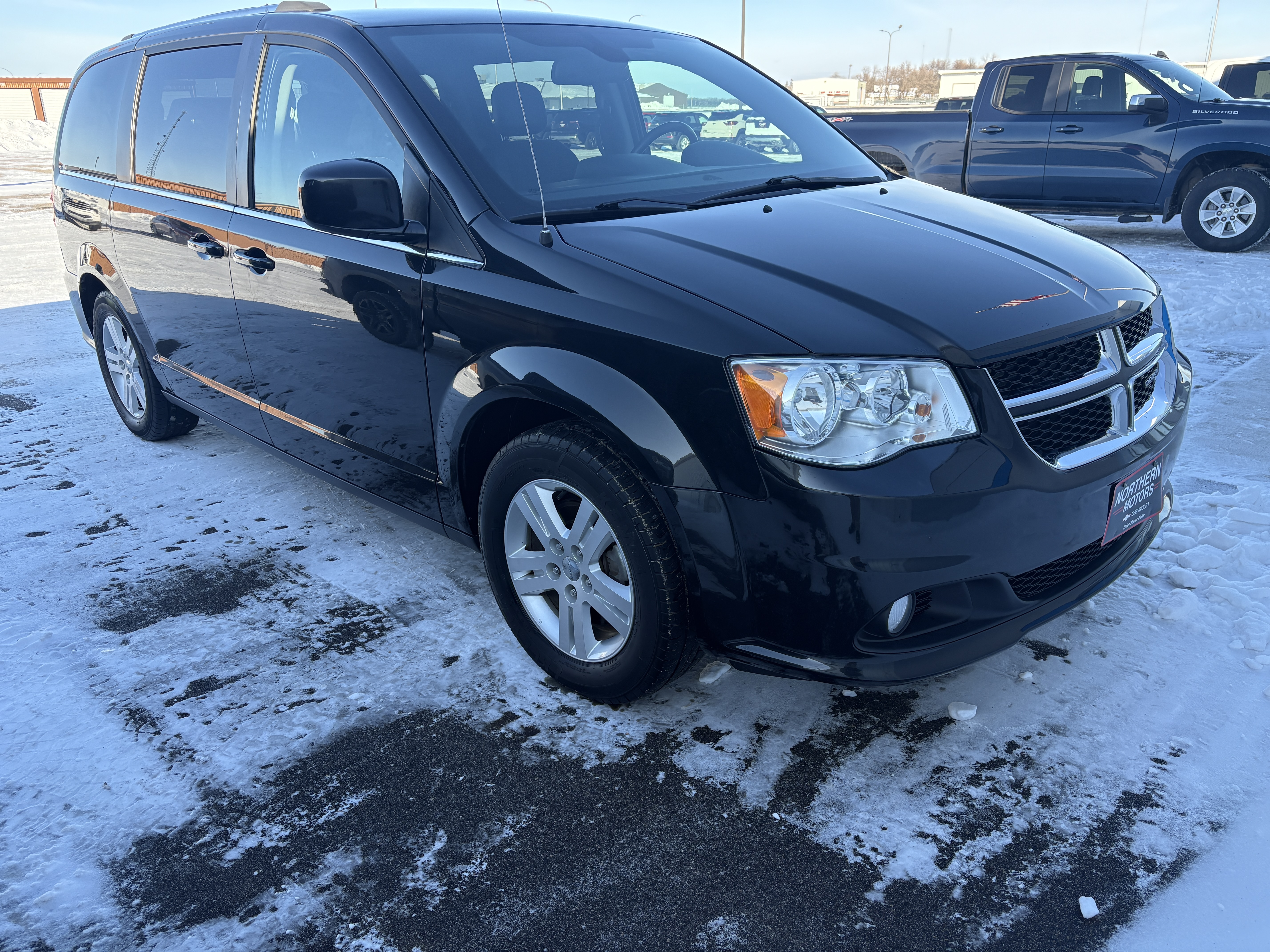 2019 Dodge Grand Caravan SXT's photo